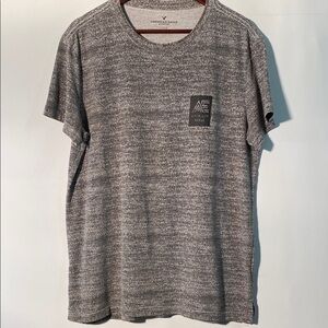 American Eagle Outfitters Gray Heathered Short Sleeve Tee